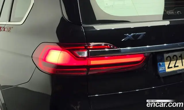 BMW X7 2022 3.0 автомат (гидро), миниатюра 9