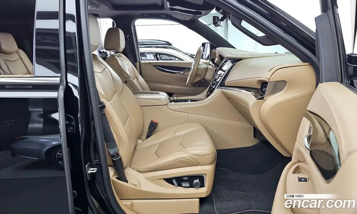 Cadillac Escalade 2020 6.2 автомат (гидро), фото 17