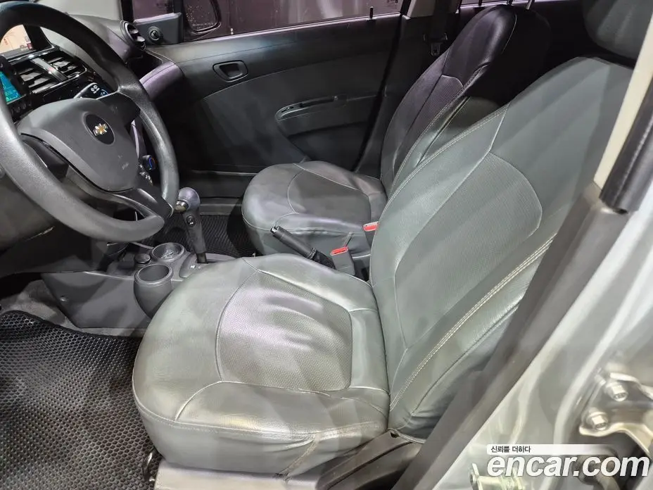 Chevrolet Spark 2012 1.0 автомат (гидро), фото 12 Chevrolet Spark 2012 1.0 автомат (гидро), фото 12