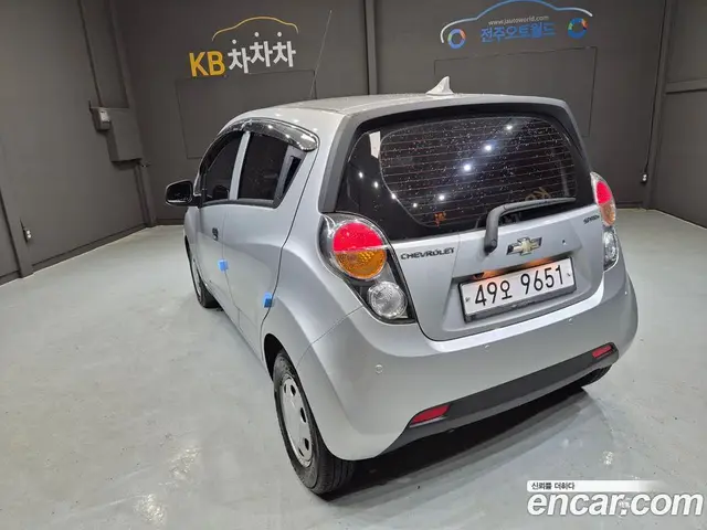 Chevrolet Spark 2012 1.0 автомат (гидро), миниатюра 3 Chevrolet Spark 2012 1.0 автомат (гидро), миниатюра 3