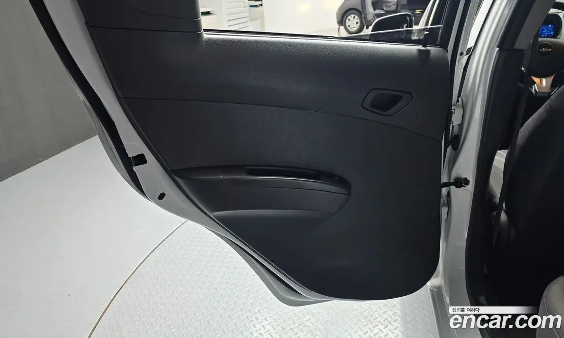 Chevrolet Spark 2015 1.0 автомат (гидро), фото 15 Chevrolet Spark 2015 1.0 автомат (гидро), фото 15