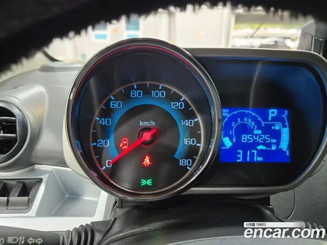 Chevrolet Spark 2015 1.0 автомат (гидро), миниатюра 7 Chevrolet Spark 2015 1.0 автомат (гидро), миниатюра 7