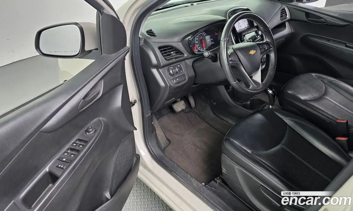 Chevrolet Spark 2016 1.0 автомат (гидро), фото 11 Chevrolet Spark 2016 1.0 автомат (гидро), фото 11