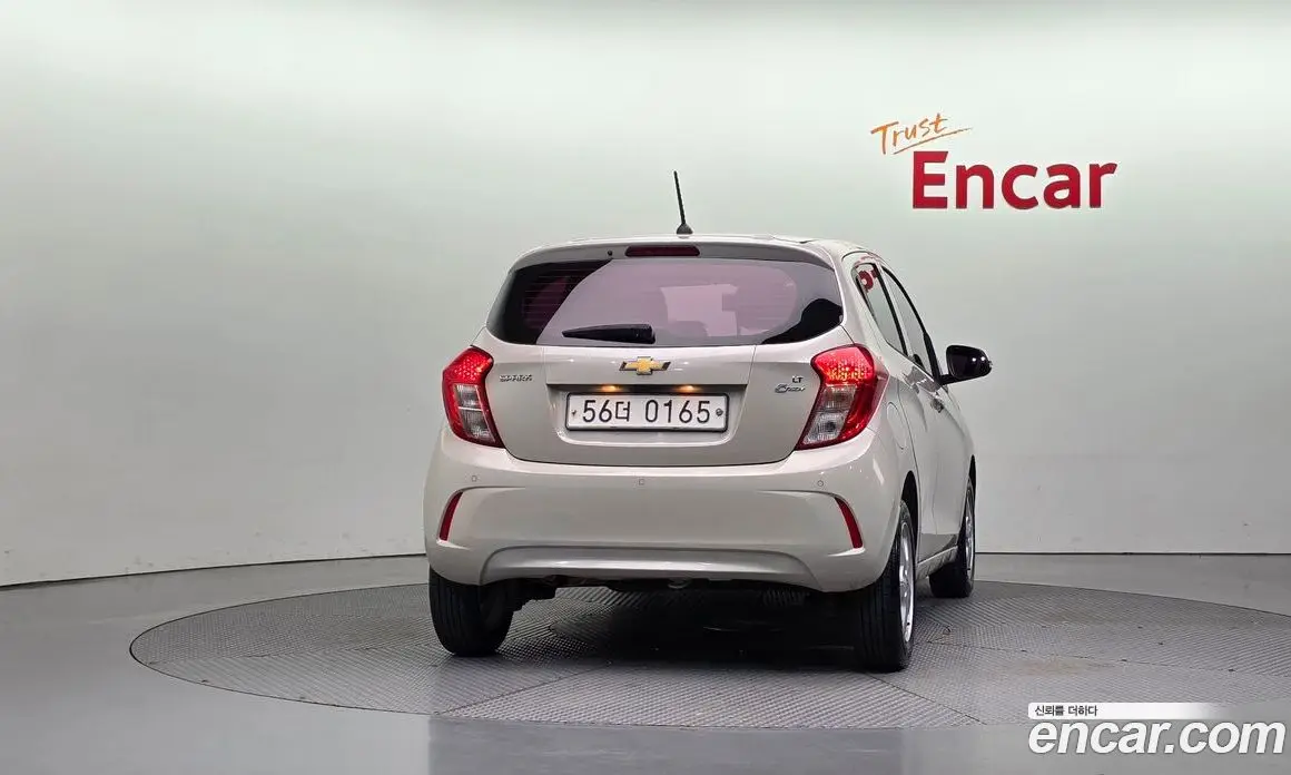 Chevrolet Spark 2016 1.0 автомат (гидро), фото 4 Chevrolet Spark 2016 1.0 автомат (гидро), фото 4