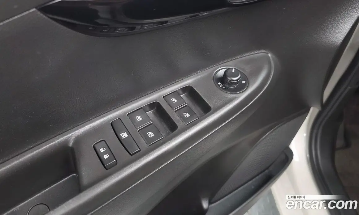 Chevrolet Spark 2016 1.0 автомат (гидро), фото 30 Chevrolet Spark 2016 1.0 автомат (гидро), фото 30