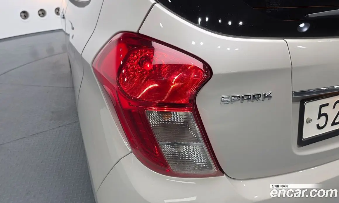 Chevrolet Spark 2016 1.0 автомат (гидро), фото 9 Chevrolet Spark 2016 1.0 автомат (гидро), фото 9