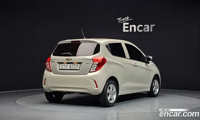 Chevrolet Spark 2017 1.0 автомат (гидро), миниатюра 2 Chevrolet Spark 2017 1.0 автомат (гидро), миниатюра 2