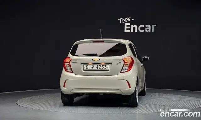 Chevrolet Spark 2017 1.0 автомат (гидро), миниатюра 4 Chevrolet Spark 2017 1.0 автомат (гидро), миниатюра 4