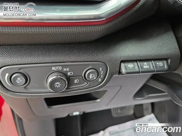 Chevrolet TrailBlazer 2020 1.3 автомат (гидро), миниатюра 9