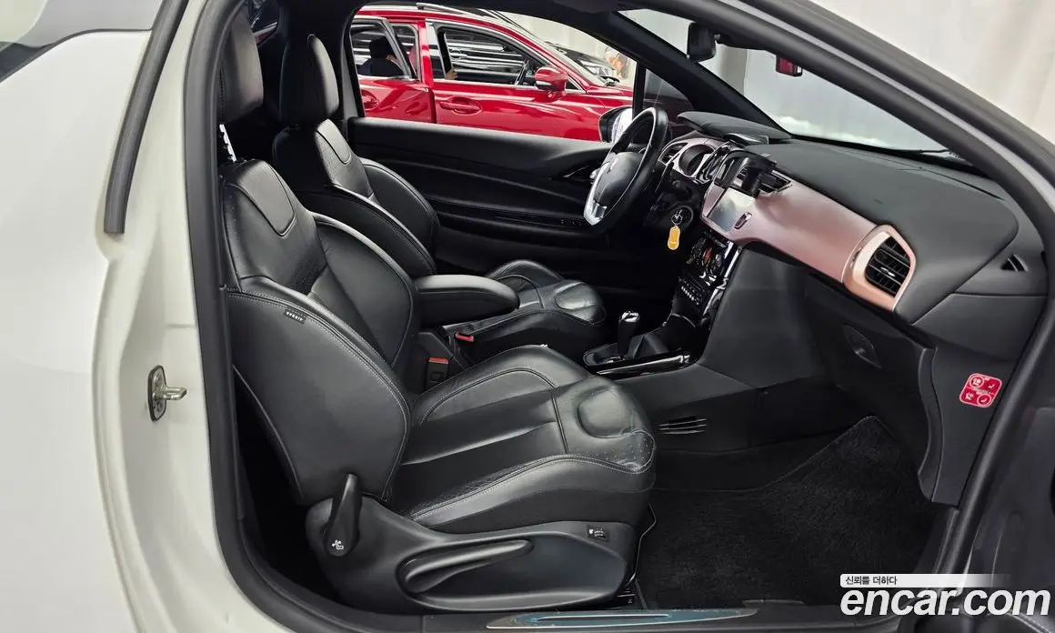 Citroen DS3 2017 1.6 автомат (гидро), фото 17 Citroen DS3 2017 1.6 автомат (гидро), фото 17