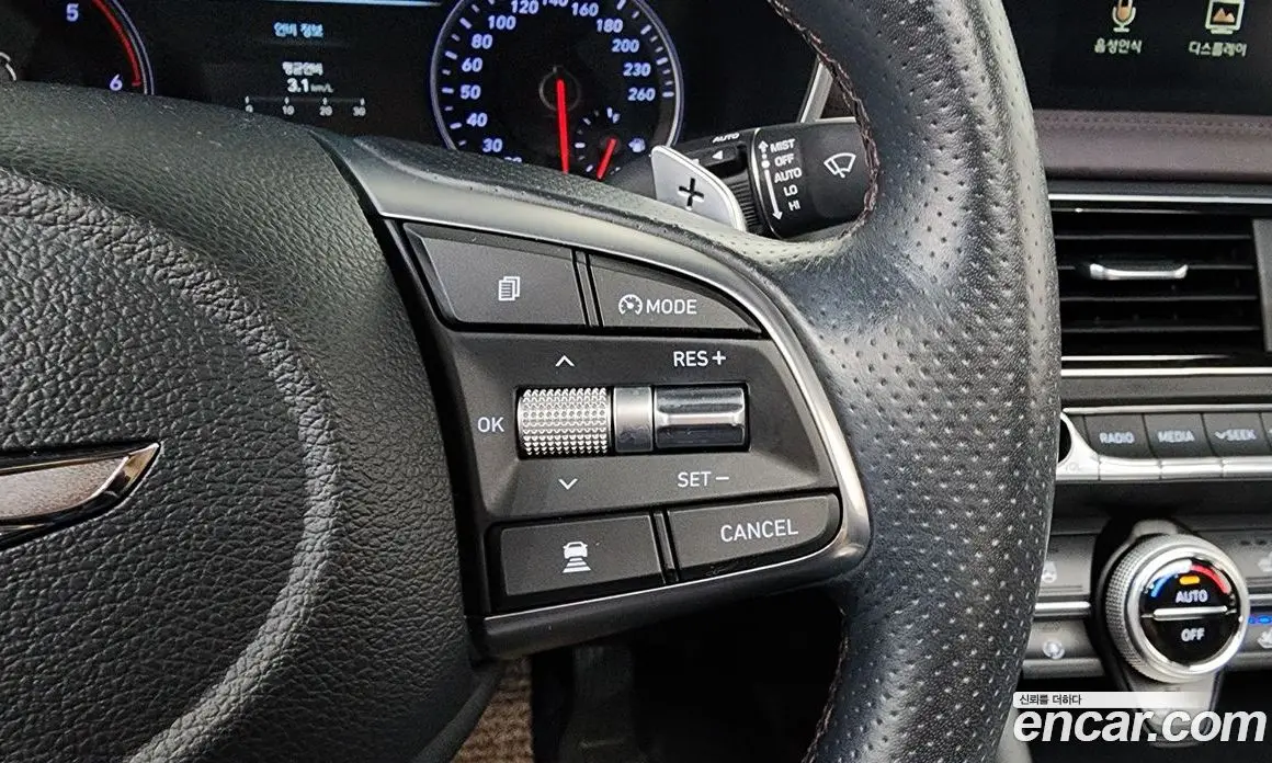 Genesis G70 2018 2.2 автомат (гидро), фото 16