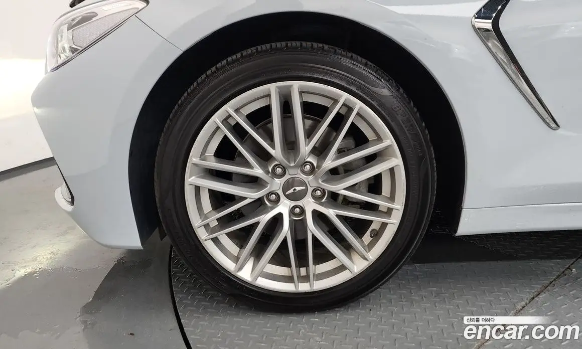 Genesis G70 2018 2.2 автомат (гидро), фото 5