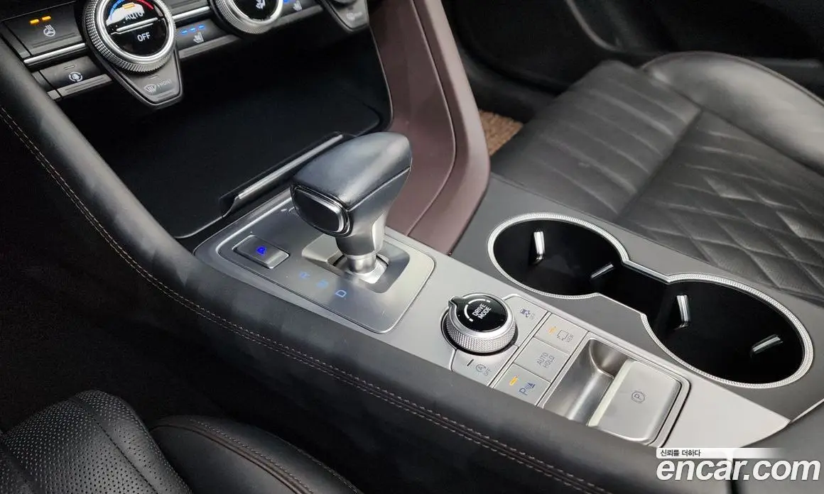 Genesis G70 2018 2.2 автомат (гидро), фото 9