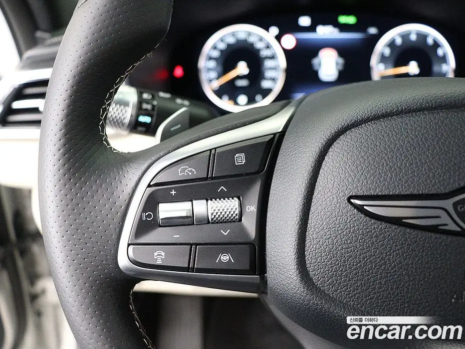 Genesis G70 2025 2.5 автомат (гидро), фото 7 Genesis G70 2025 2.5 автомат (гидро), фото 7