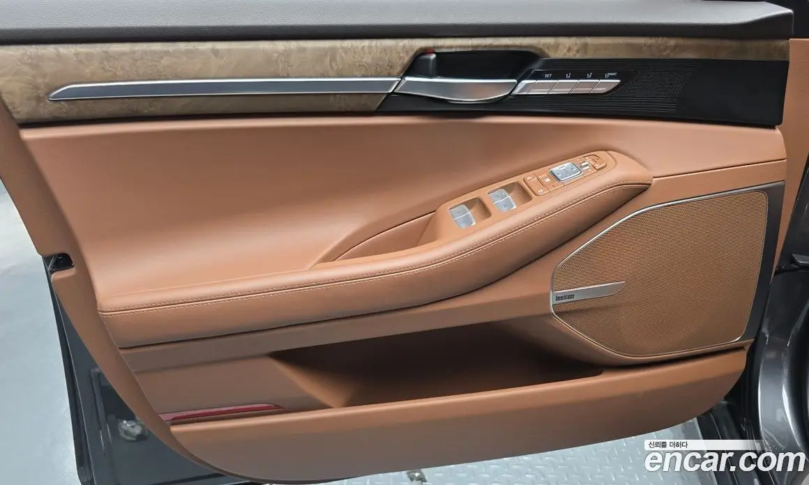 Genesis G90 2020 3.8 автомат (гидро), фото 14 Genesis G90 2020 3.8 автомат (гидро), фото 14