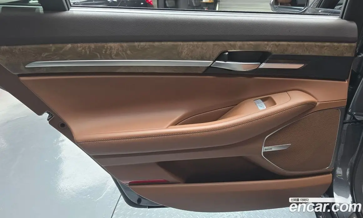 Genesis G90 2020 3.8 автомат (гидро), фото 15 Genesis G90 2020 3.8 автомат (гидро), фото 15