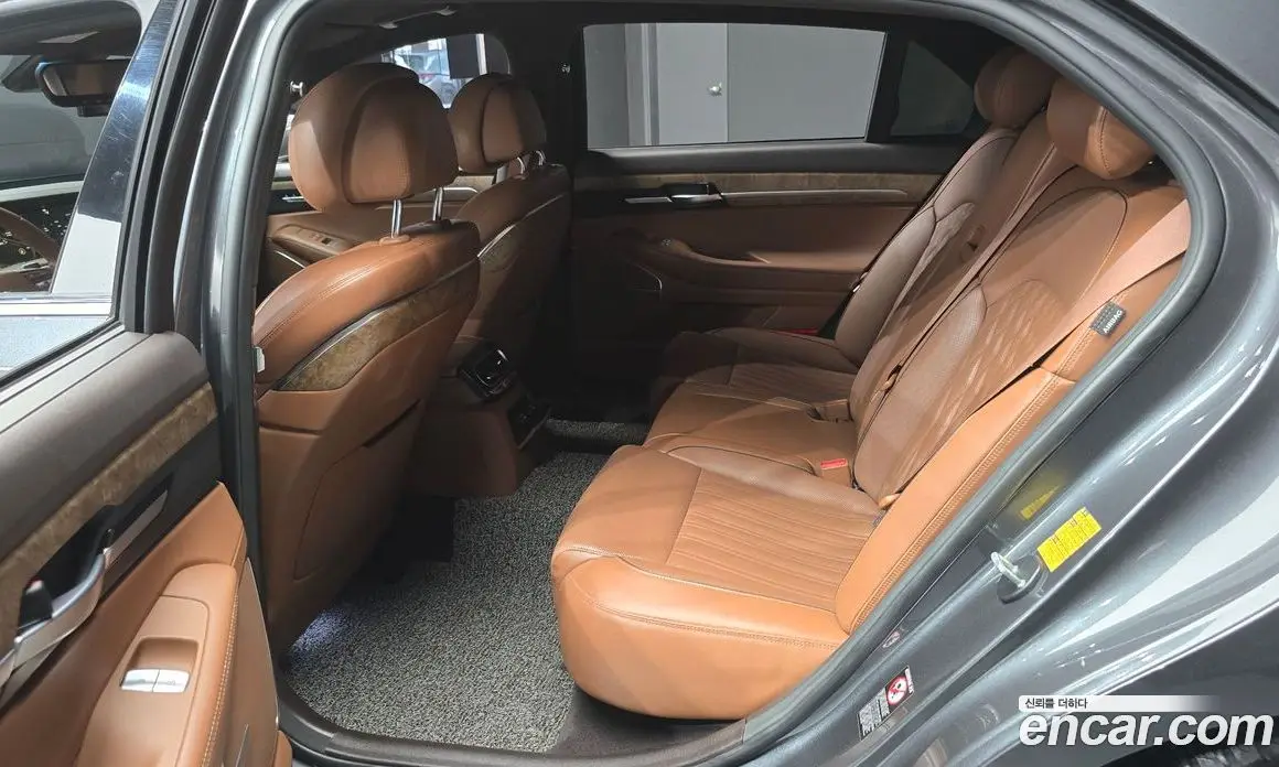 Genesis G90 2020 3.8 автомат (гидро), фото 17 Genesis G90 2020 3.8 автомат (гидро), фото 17