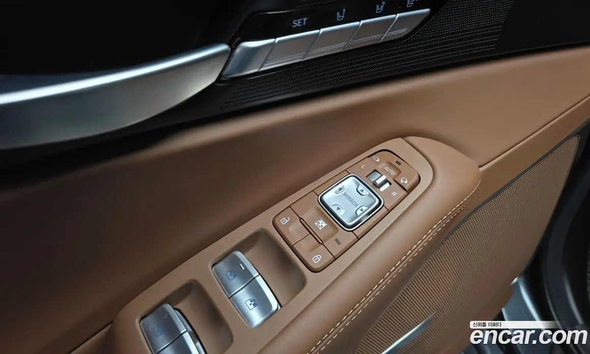 Genesis G90 2020 3.8 автомат (гидро), фото 30 Genesis G90 2020 3.8 автомат (гидро), фото 30
