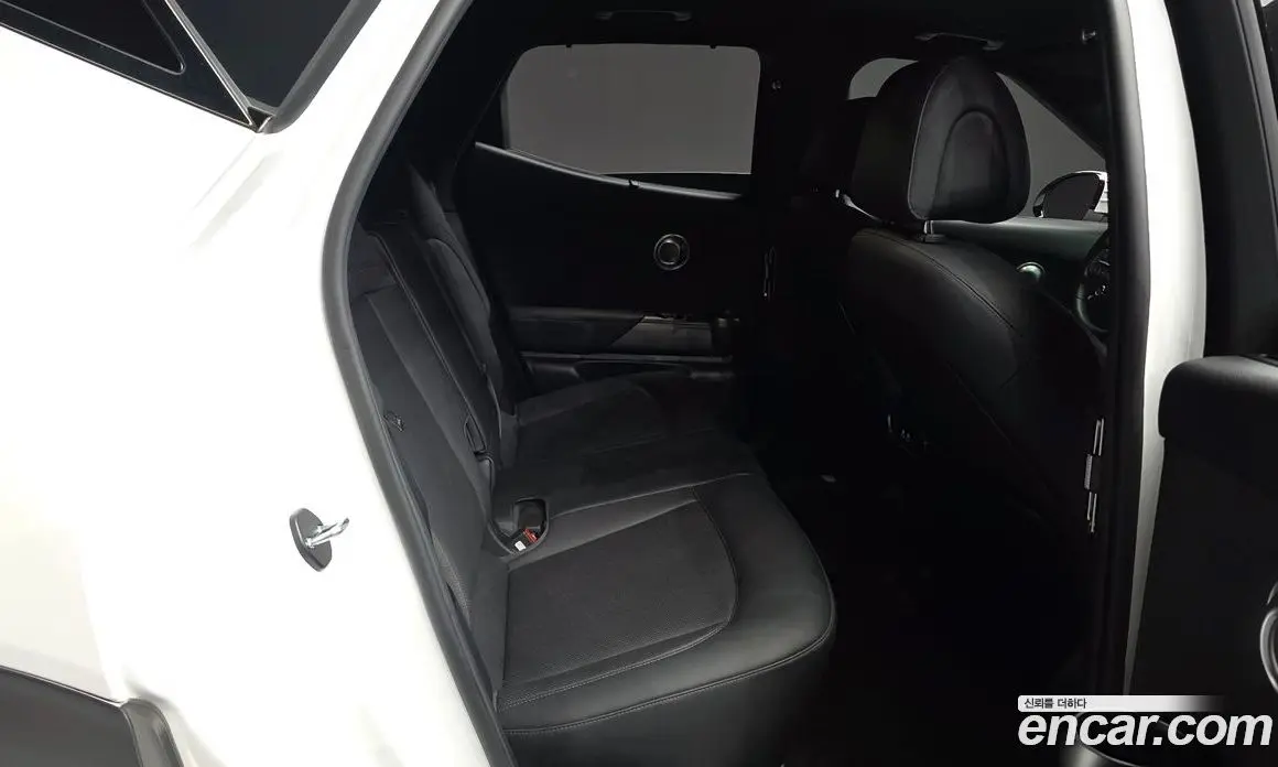 Genesis GV60 2022 0.1 автомат (гидро), фото 18 Genesis GV60 2022 0.1 автомат (гидро), фото 18