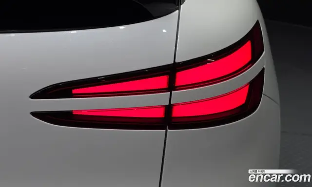 Genesis GV60 2022 0.1 автомат (гидро), миниатюра 9 Genesis GV60 2022 0.1 автомат (гидро), миниатюра 9