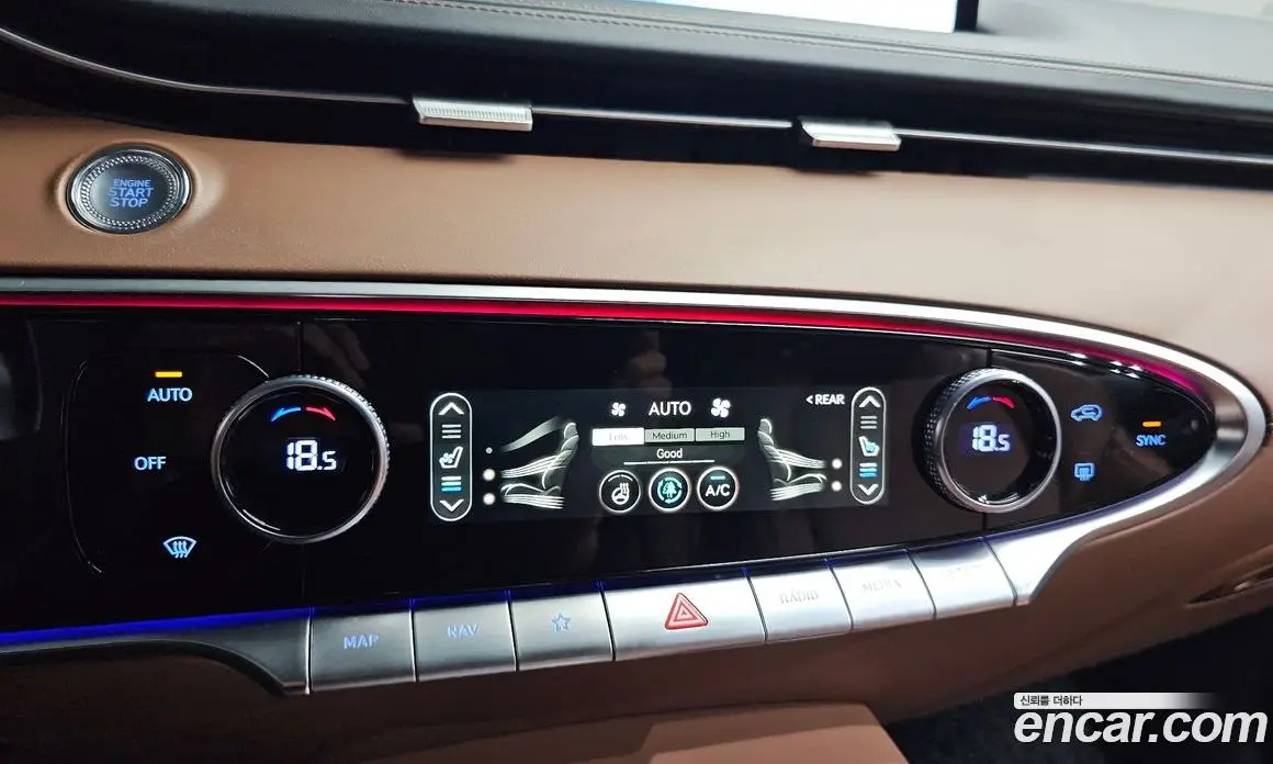 Genesis GV70 2021 2.5 автомат (гидро), фото 28 Genesis GV70 2021 2.5 автомат (гидро), фото 28