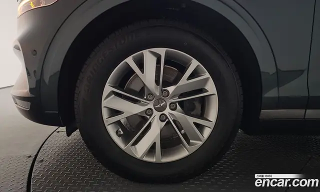 Genesis GV70 2021 2.5 автомат (гидро), миниатюра 5 Genesis GV70 2021 2.5 автомат (гидро), миниатюра 5