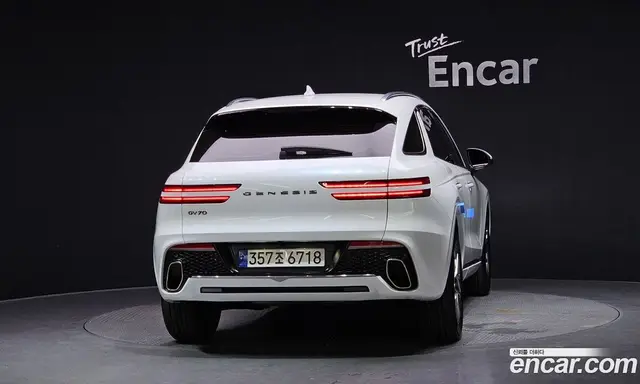 Genesis GV70 2023 2.5 автомат (гидро), миниатюра 4 Genesis GV70 2023 2.5 автомат (гидро), миниатюра 4