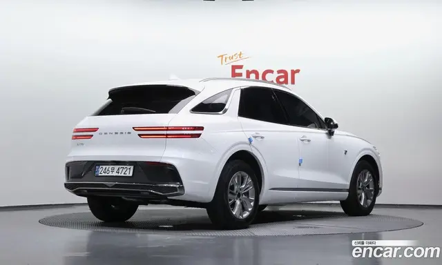 Genesis GV70 2024 2.5 автомат (гидро), миниатюра 2 Genesis GV70 2024 2.5 автомат (гидро), миниатюра 2