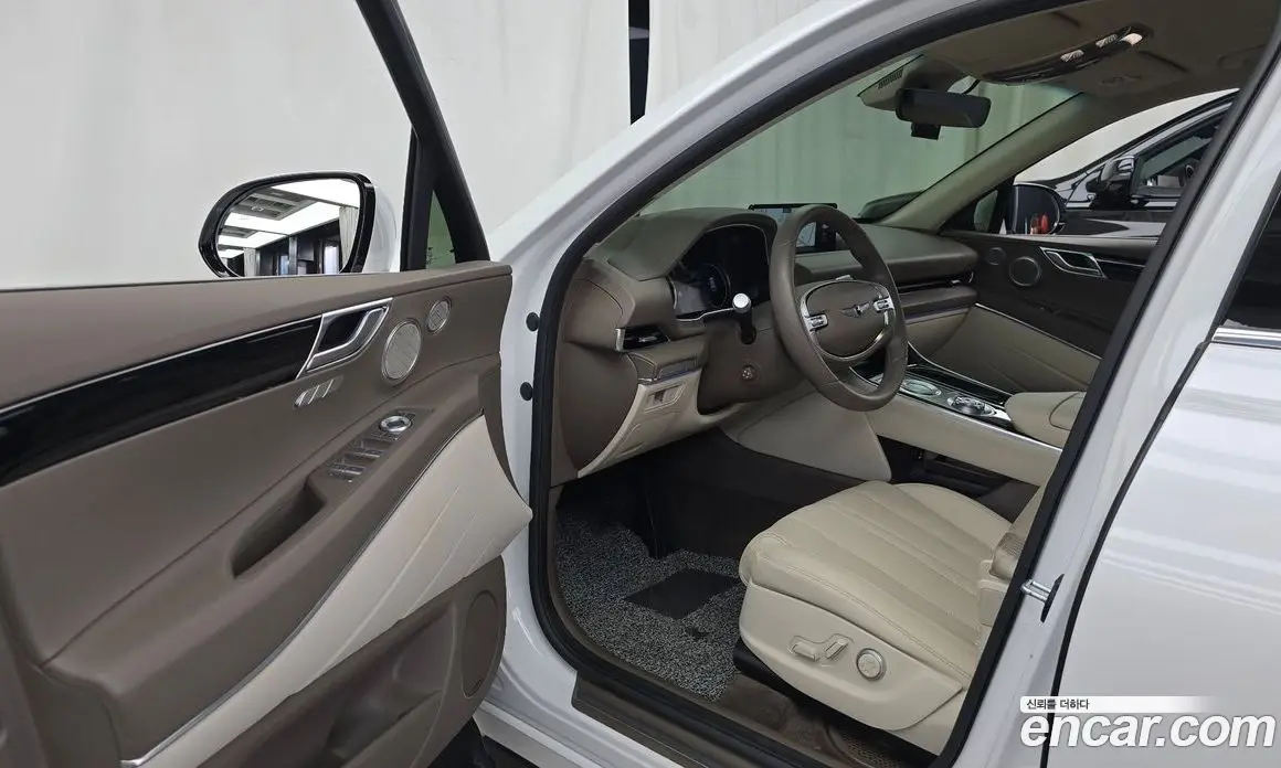 Genesis GV80 2022 2.5 автомат (гидро), фото 13 Genesis GV80 2022 2.5 автомат (гидро), фото 13