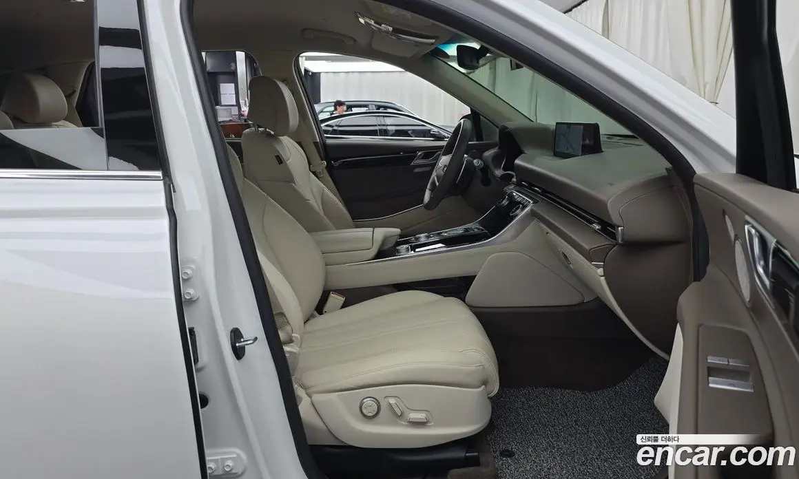 Genesis GV80 2022 2.5 автомат (гидро), фото 16 Genesis GV80 2022 2.5 автомат (гидро), фото 16