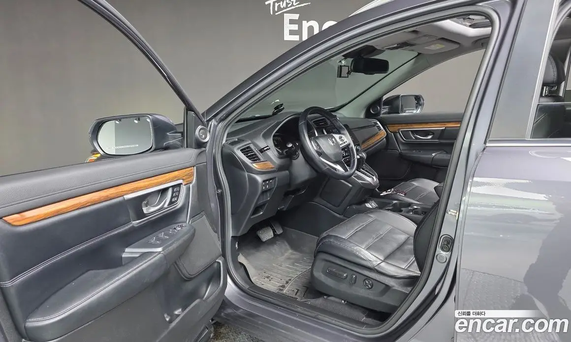 Honda CR-V 2017 1.5 автомат (гидро), фото 12