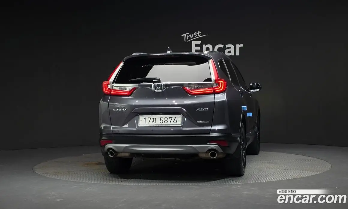 Honda CR-V 2017 1.5 автомат (гидро), фото 4