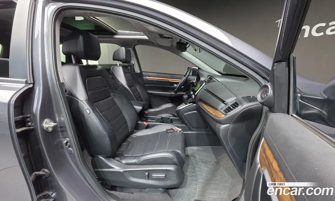 Honda CR-V 2017 1.5 автомат (гидро), фото 10