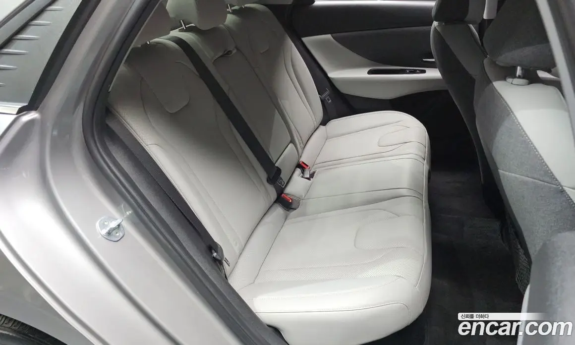 Hyundai Avante 2021 1.6 автомат (гидро), фото 17 Hyundai Avante 2021 1.6 автомат (гидро), фото 17