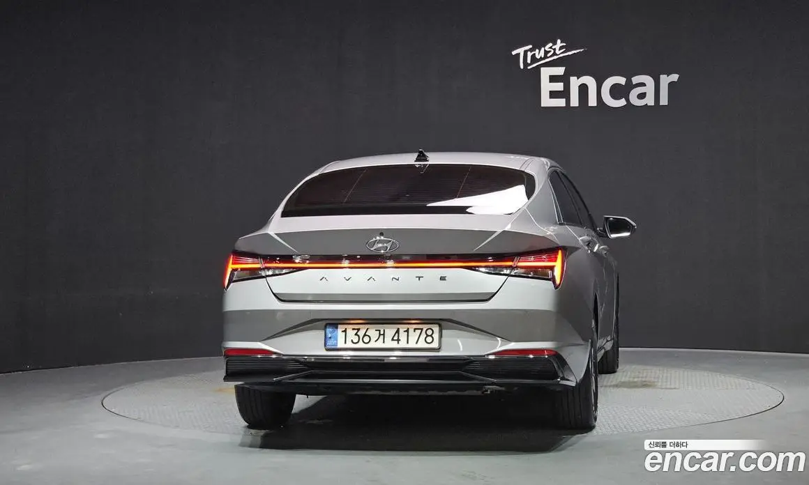 Hyundai Avante 2021 1.6 автомат (гидро), фото 4 Hyundai Avante 2021 1.6 автомат (гидро), фото 4