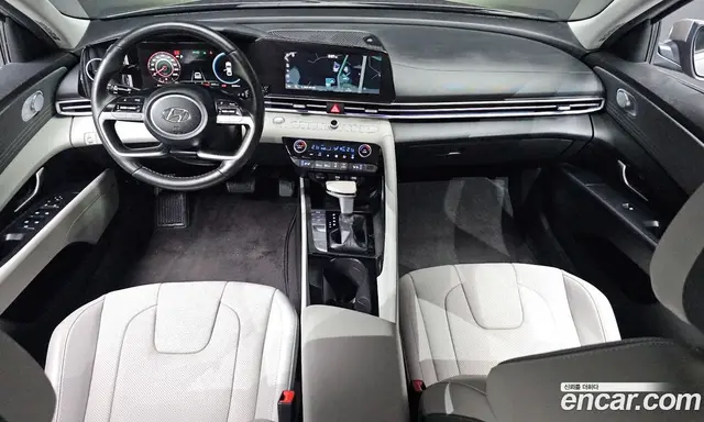 Hyundai Avante 2021 1.6 автомат (гидро), миниатюра 10 Hyundai Avante 2021 1.6 автомат (гидро), миниатюра 10