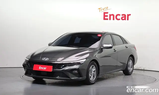 Hyundai Avante 2023 1.6 автомат (гидро), миниатюра 1