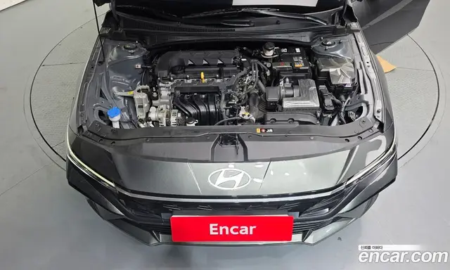 Hyundai Avante 2023 1.6 автомат (гидро), миниатюра 6