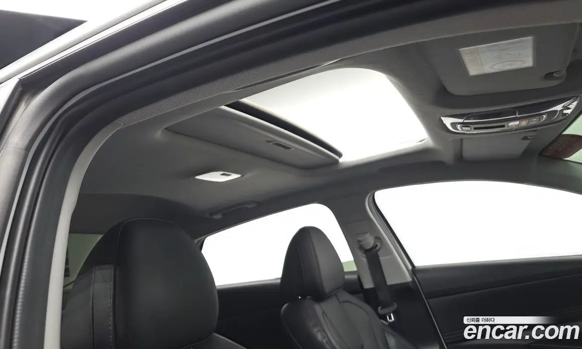 Hyundai Avante 2024 1.6 автомат (гидро), фото 21
