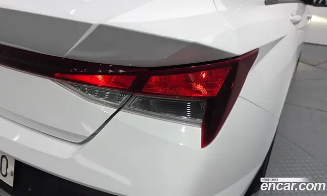 Hyundai Avante 2024 1.6 автомат (гидро), миниатюра 8