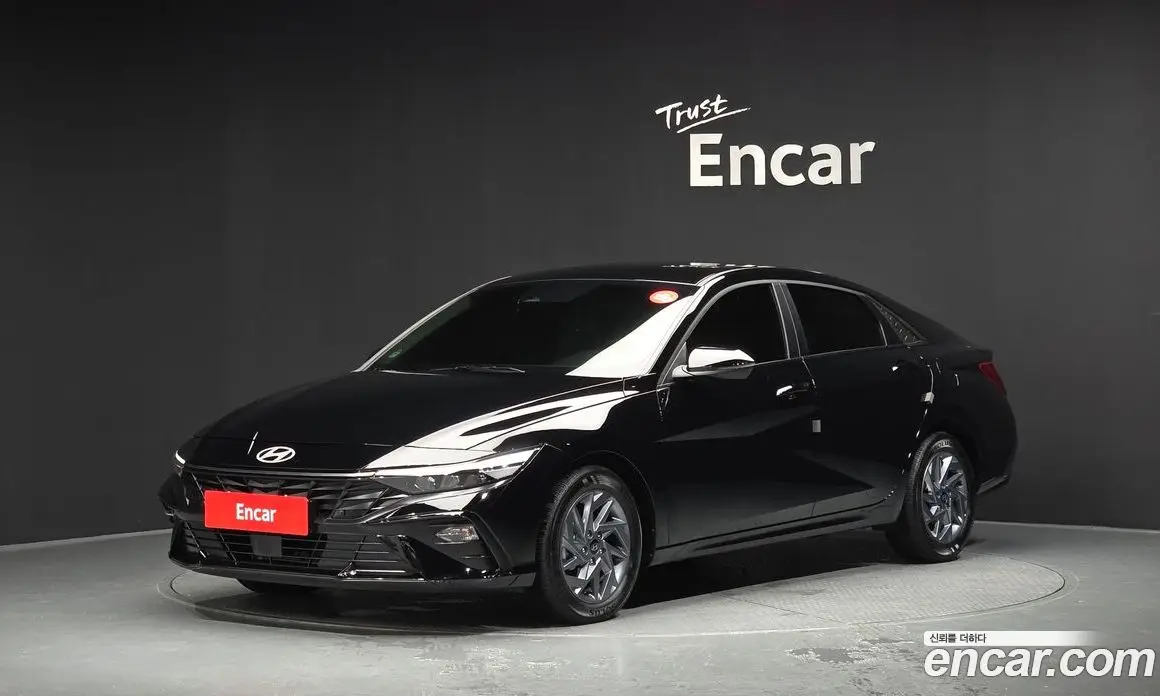 Hyundai Avante 2025 1.6 автомат (гидро), фото 1 Hyundai Avante 2025 1.6 автомат (гидро), фото 1
