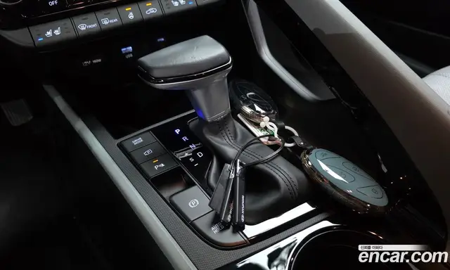 Hyundai Avante 2025 1.6 автомат (гидро), миниатюра 9 Hyundai Avante 2025 1.6 автомат (гидро), миниатюра 9