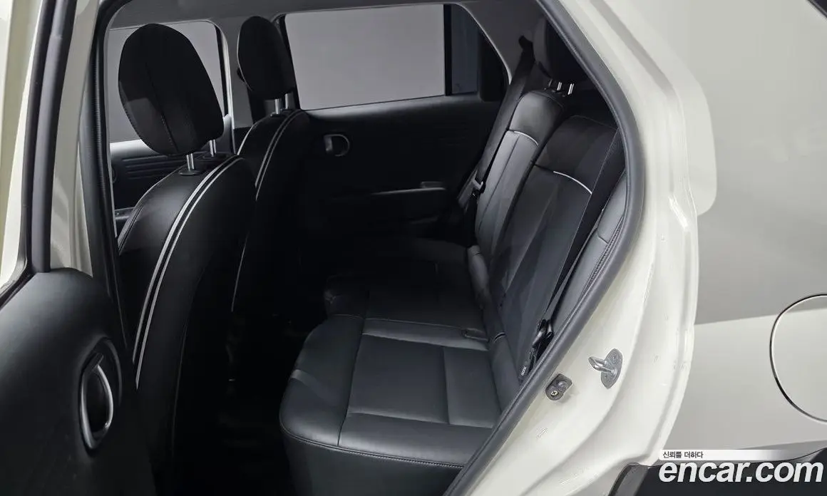 Hyundai Casper 2023 1.0 автомат (гидро), фото 16