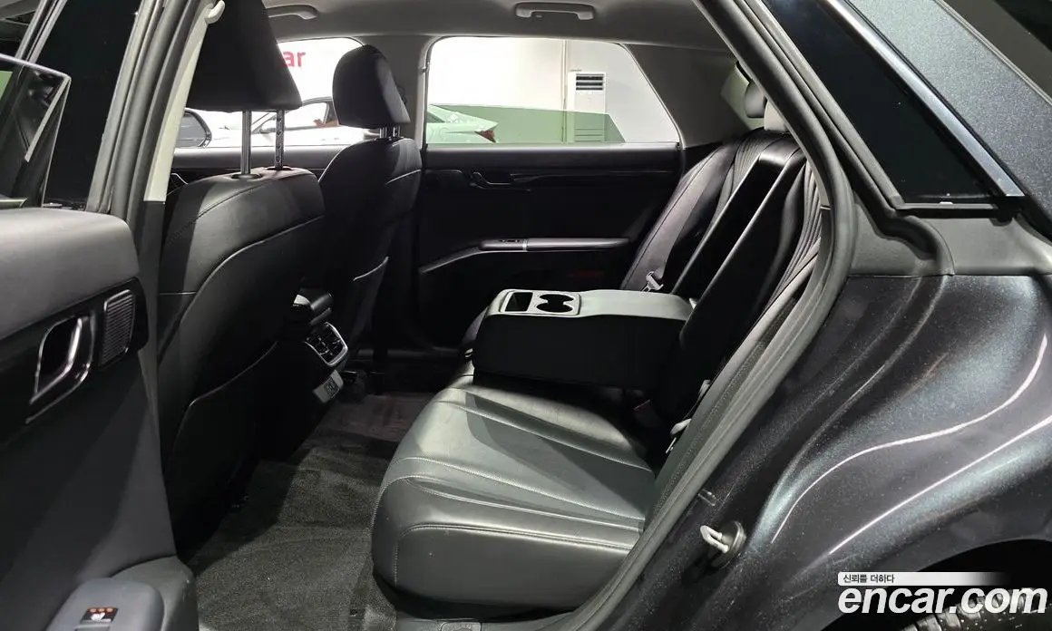 Hyundai Grandeur 2023 2.5 автомат (гидро), фото 11 Hyundai Grandeur 2023 2.5 автомат (гидро), фото 11
