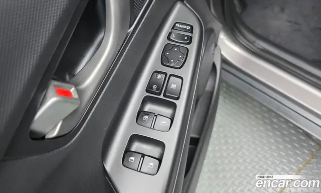 Hyundai Kona 2017 1.6 автомат (гидро), миниатюра 11 Hyundai Kona 2017 1.6 автомат (гидро), миниатюра 11