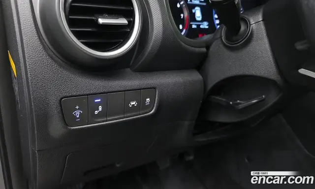 Hyundai Kona 2017 1.6 автомат (гидро), миниатюра 12