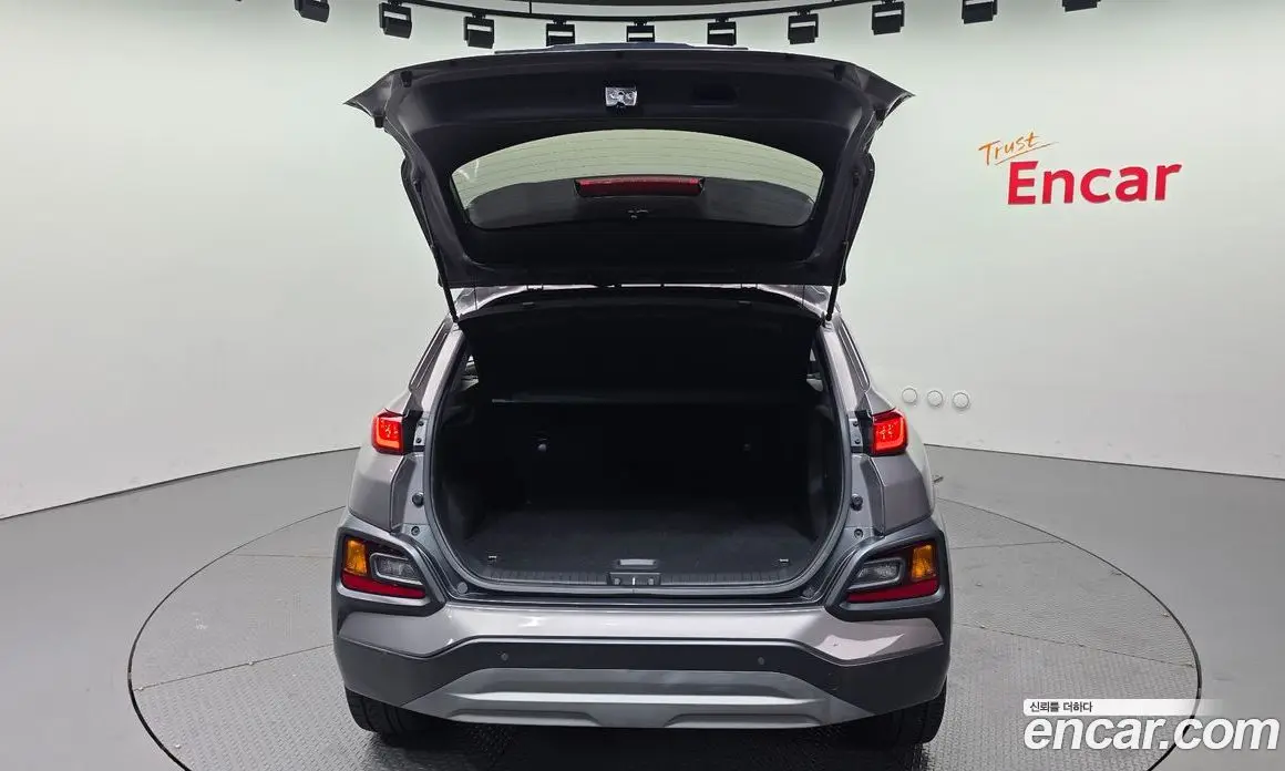Hyundai Kona 2017 1.6 автомат (гидро), фото 19 Hyundai Kona 2017 1.6 автомат (гидро), фото 19