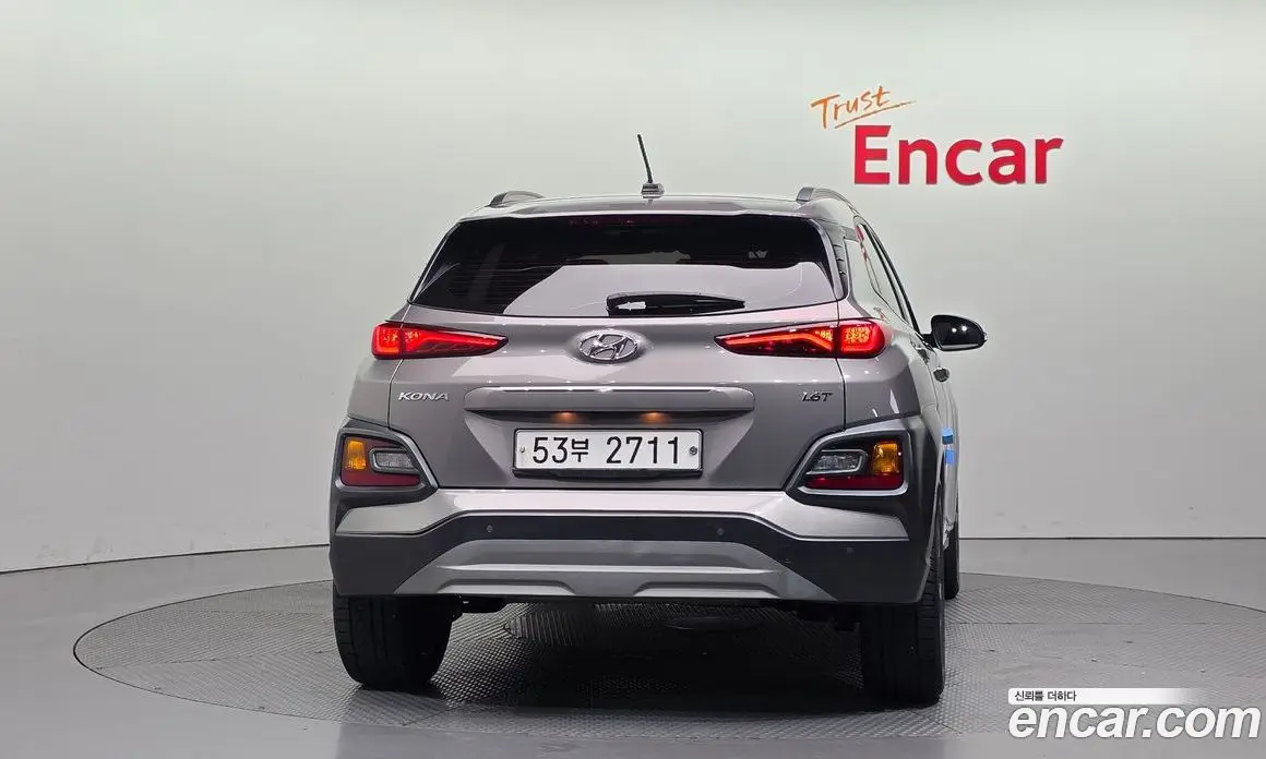 Hyundai Kona 2017 1.6 автомат (гидро), фото 4 Hyundai Kona 2017 1.6 автомат (гидро), фото 4