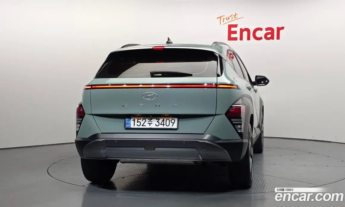 Hyundai Kona 2023 1.6 автомат (гидро), фото 4
