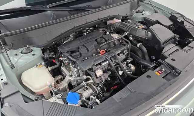 Hyundai Kona 2023 1.6 автомат (гидро), миниатюра 6